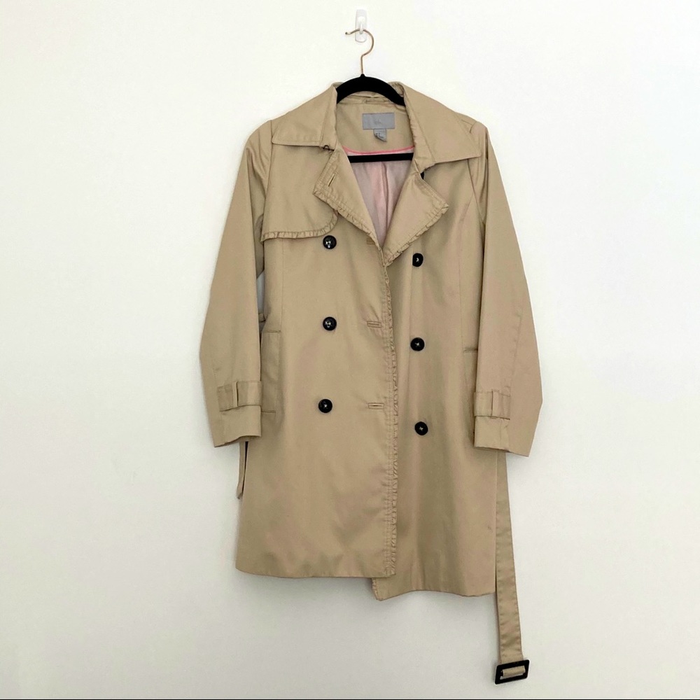 H&M ruffled classic trench coat size 6